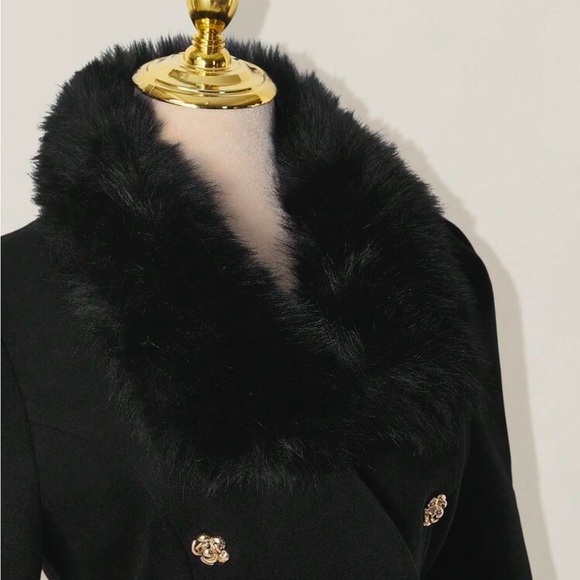 Elegant Black Couture Coat - Picture 9 of 16
